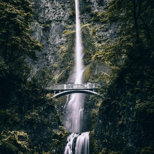 Gorge Waterfalls Tour | Portland Oregon